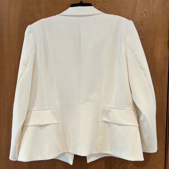 WHBM Signature Blazer in Ecru - Picture 9 of 13